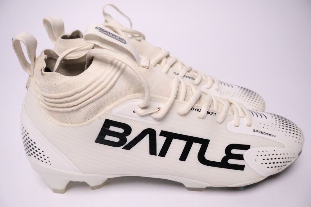 Battle AstroFly Football Cleats Men’s 10 White Black #178